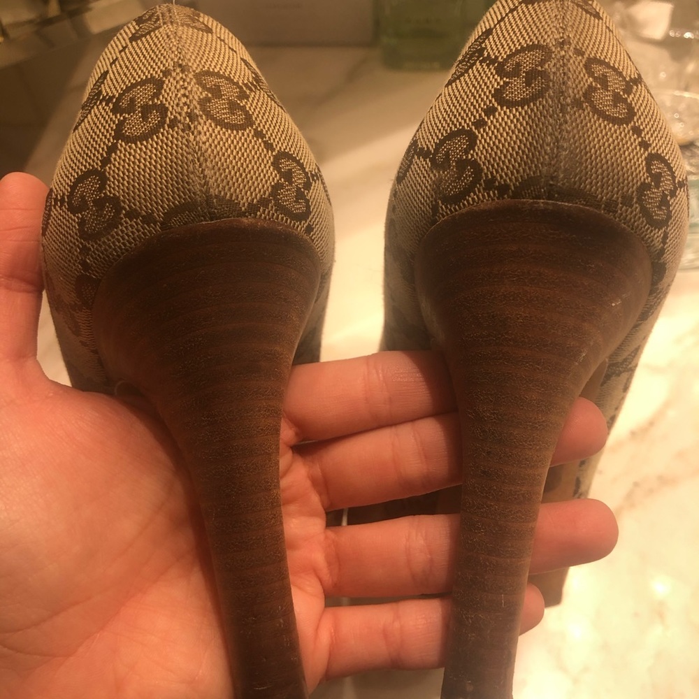 Authentic Gucci Heels - Picture 8 of 14